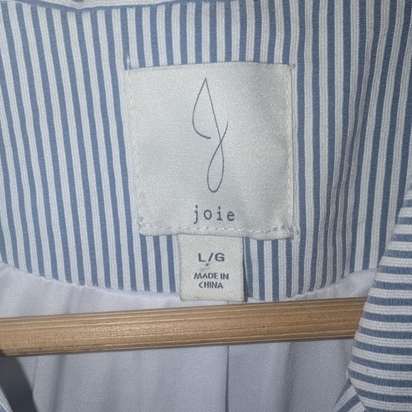 Joie White/Blue Striped Seersucker Blazer - Picture 2 of 5